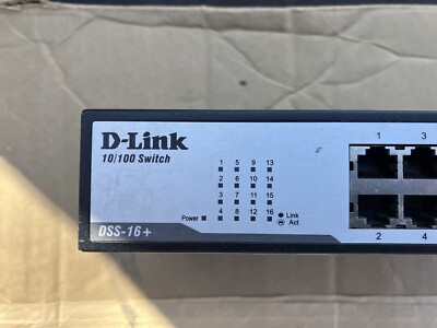 D-LINK DSS-16+ 16 Port 10/100 Fast Ethernet Switch D-LINK DSS-16+