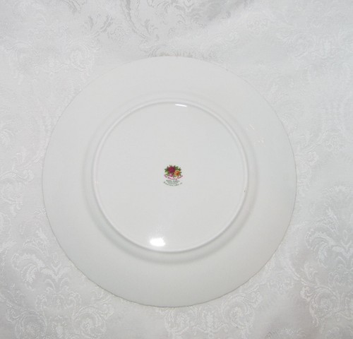 Vintage Royal Albert Old Country Roses Dinner Plate - Picture 4 of 4