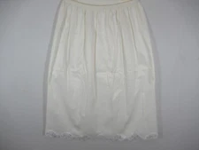 Vintage WonderMaid Non Cling Skirt Half Slip Women Medium Ivory Nylon