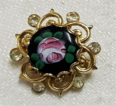 Broche Ancienne En Métal Doré - Décor Porcelaine, émaux Noir Vert Rose Et Cristal - Bijou Vintage A3