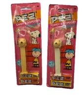 2 Vintage PEZ 1965 Snoopy White Candy  Dispenser In Package New