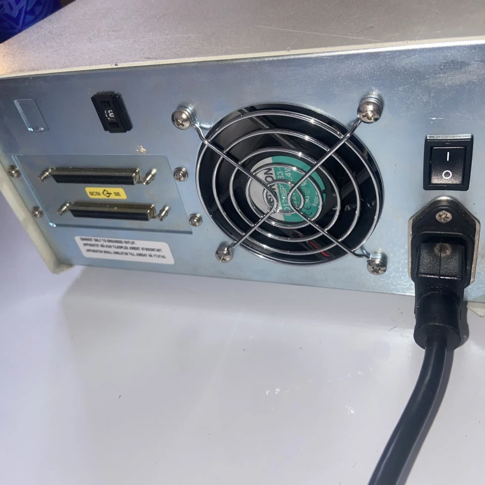 COMPAQ SERIES 3306 30-60085-08 35/70GB DLT  TAPE CARTRIDGE DRIVE WHITE GRADE B - Image 2 of 4