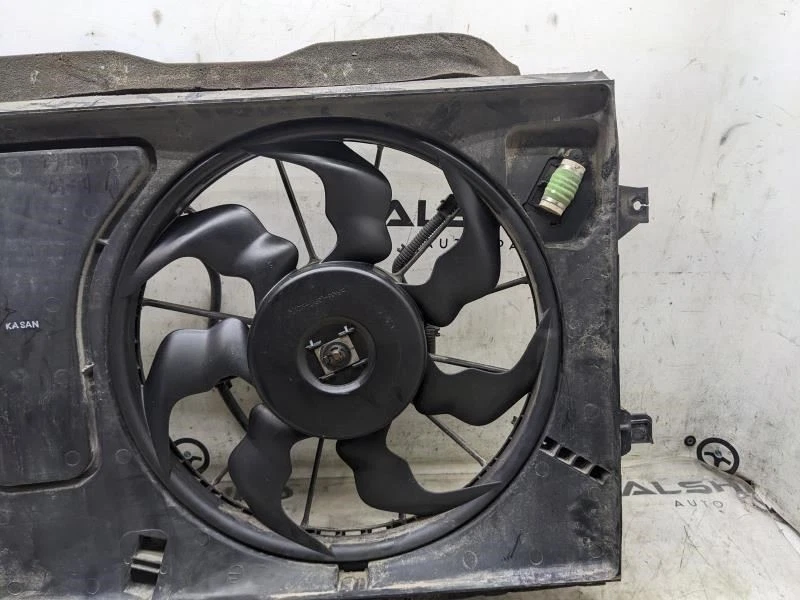 Conjunto de motor ventilador de refrigeración radiador izquierdo Kia Soul 2014-2019 1,6 L 25380-B2000 OEM Foto 4 de 4