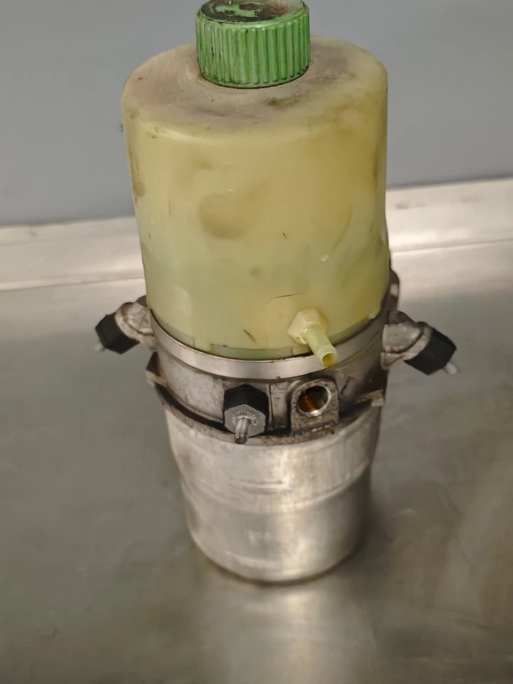 VW POLO V 5 SEAT IBIZA AUDI A1 pompe reservoir de direction assistée 6r0423156b - Photo 3/4