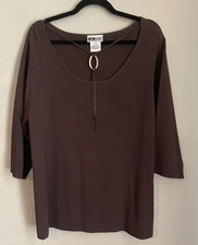 I.N. Studio Womens 1X Brown Top Blouse Silver Medallion Career Preppy Slinky