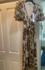 Badgley Mischka Women's Floral Size 6 Dress
