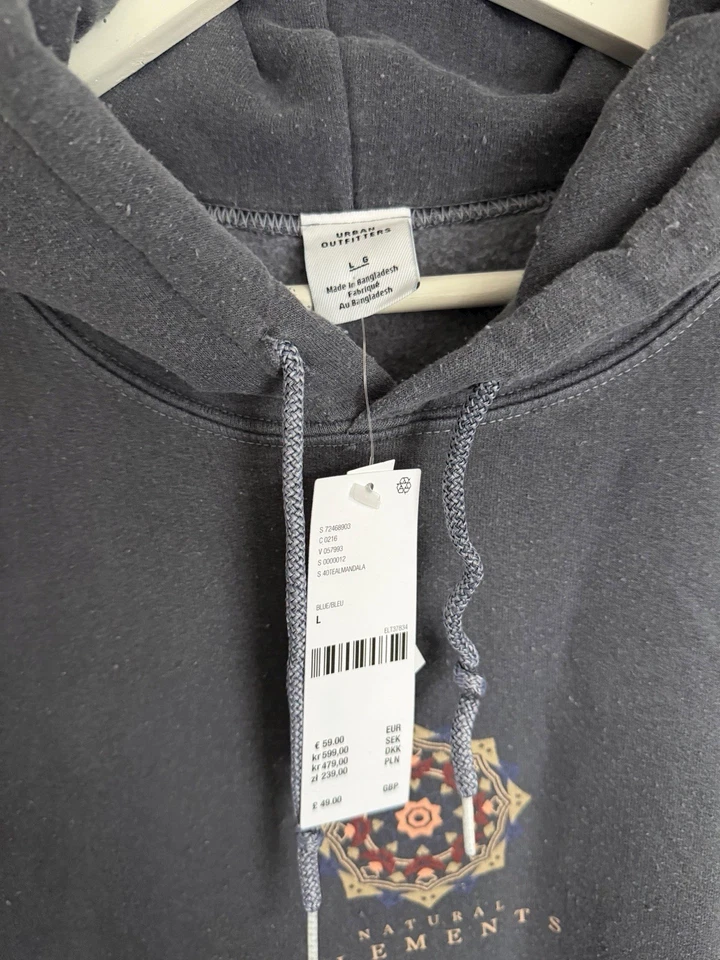 Urban Outfitters Mandala Hoodie Graphic Front Back New RRP £55 Size L - Image 4 of 4