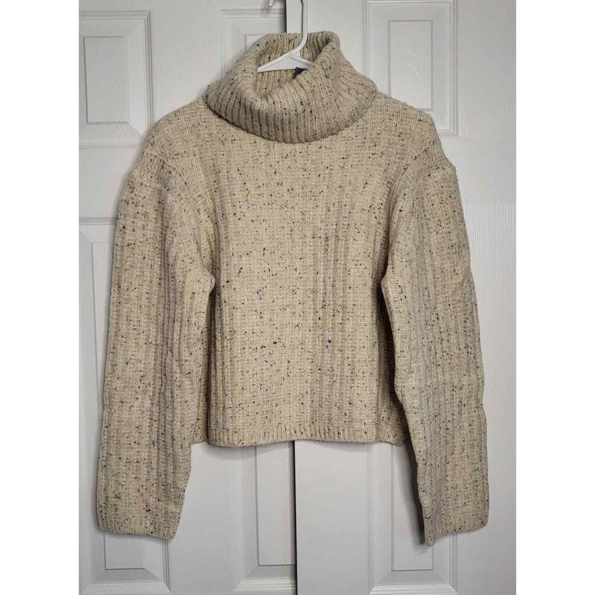 Universal Thread Women's Mock Turtleneck Cashmere-Like Pullover Sweater-  Small