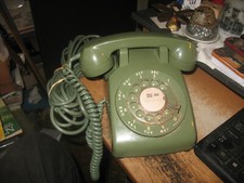 Vintage Bell System Western Electric Rotary Dial Phone Avocado Green C/D500 1973