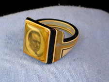 VINTAGE ART DECO BAKELITE SWEETHEART MEMENTO MORI LOCKET PHOTO SIGNET RING WWII