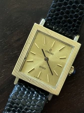 Vintage 1970s Concord Women's Watch with 14K Solid Yellow Gold Case 17j 23mm