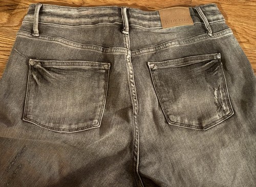 Judy Blue Black Raw Hem Jeans, Size 16W, EUC - 第 6/6 張圖片