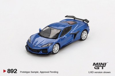 MINI GT シボレー・コルベット Z06 2023 チェイスカー Mini GT 1:64 Chevrolet Corvette Z06 2023 Elkhart Lake Blue