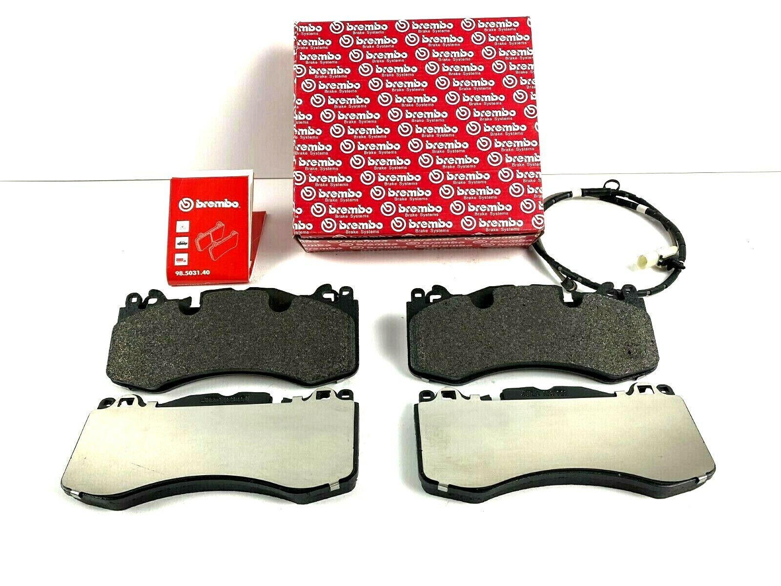🚚Aston Martin Rapid & Vantage S Front Brake Pads - Genuine