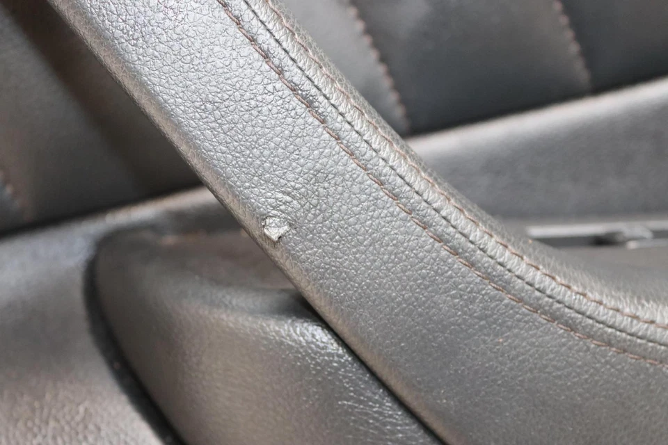 Infiniti FX35 FX37 FX50 2012-2013 PANEL PUERTA DEL LADO DEL PASAJERO DELANTERO DERECHO OEM Foto 3 de 4