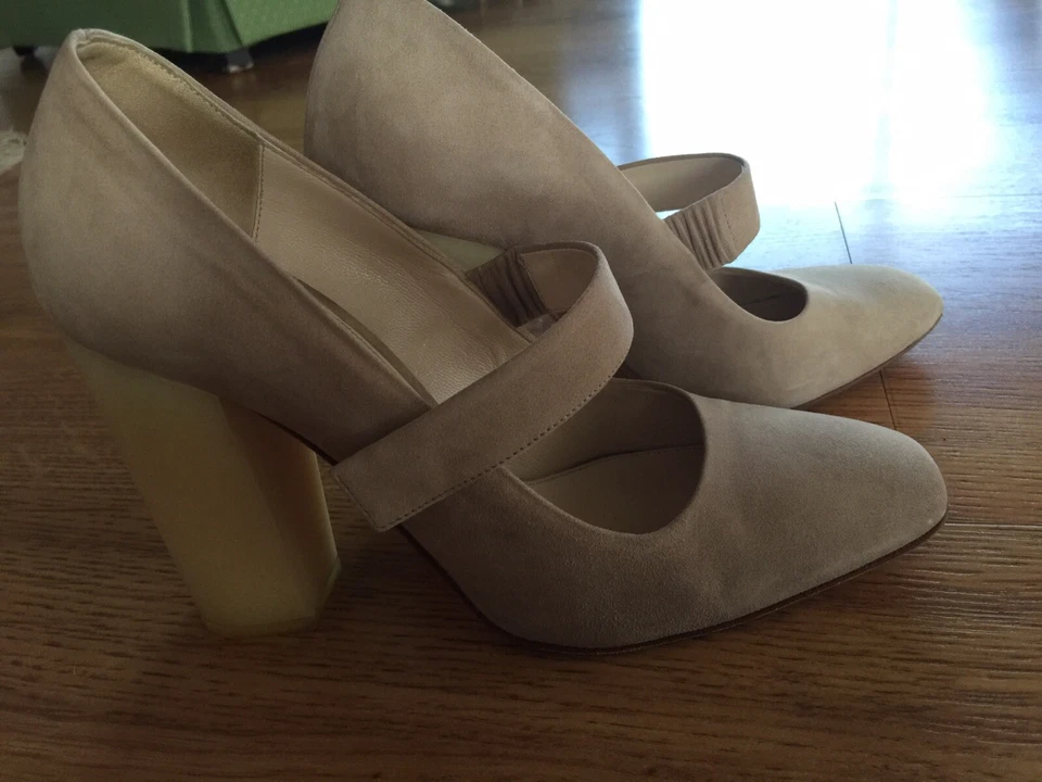 MAX MARA BEIGE GAMUZA TACÓN ALTO TALLA 38,5,39 Foto 4 de 4