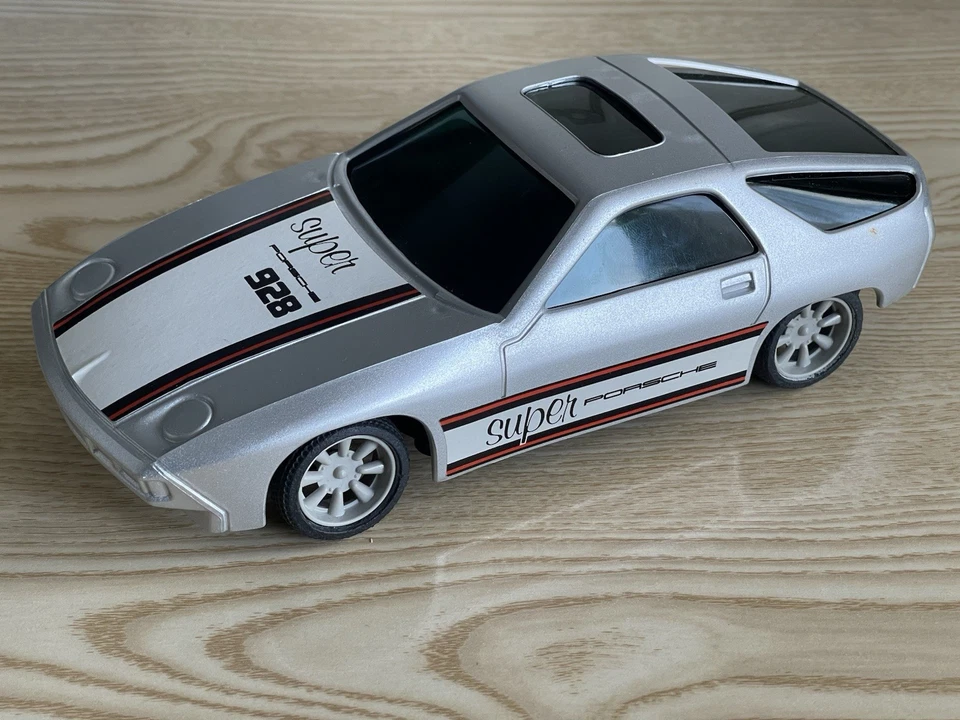 Vintage 1970s, Matchbox Sentron 9 Porsche 928 GT, Micro-Electronic R / C Car. - Image 4 of 4
