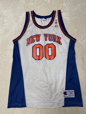 Ultimate New York Knicks Collector and Super Fan Gift Guide 48