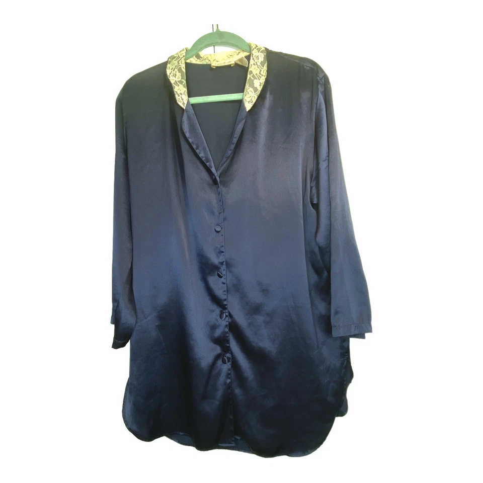 Vintage 80's Victoria's Secret Satin Night Shirt Gold Label Blue Lace Collar M/L - Image 2 of 4