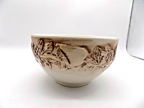 Euro Ceramica Vineyard Collection Bowls Set Of 3, 6x3.5 Inch- No chips - Picture 3 of 6