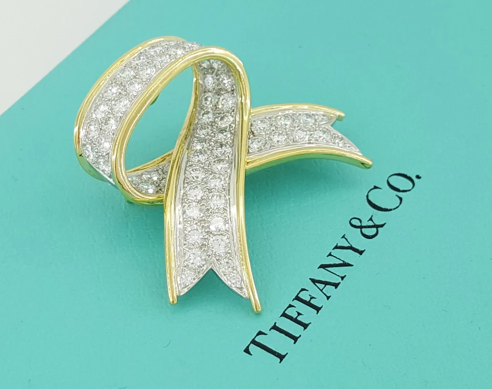 Broche prendedor colgante vintage Tiffany & Co con lazo de diamantes platino de 18 k 2,88 quilates Foto 3 de 4