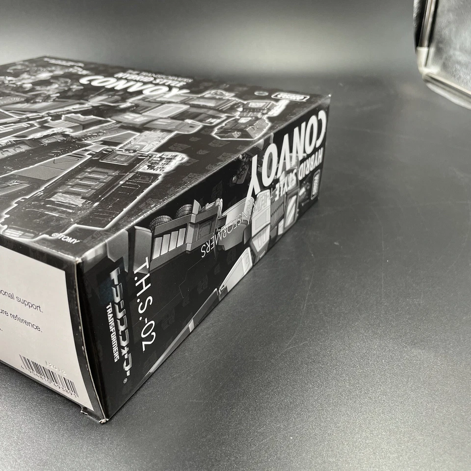 Takara Transformers Hybrid Style Convoy THS-02 Optimus Prime Limited versión negra Foto 4 de 4