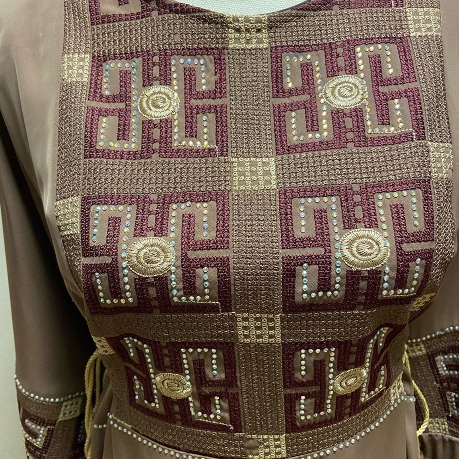 Picture 4 of 10
