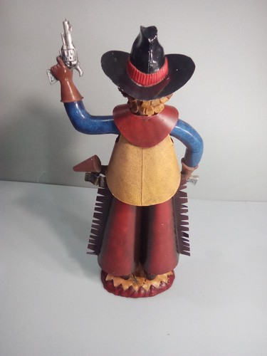 metal cowboy hat,24" star, gun western, boots, rustic, home decor, figurine, art - Picture 19 of 20