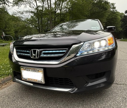 2014 Honda Accord TOURING HYBRID - Picture 16 of 40