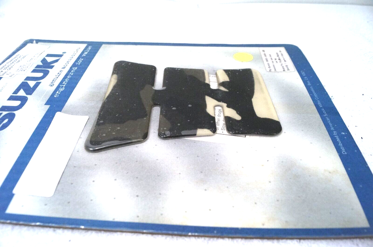 Suzuki Gray Camo Small Tank Pad Trim 990A0-64004-GRC | eBay