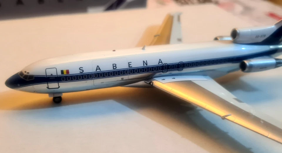 Sabena Retro B727-100  OO-STB - Scala 1:200 Die Cast - InFlight 200 - Immagine 2 di 4