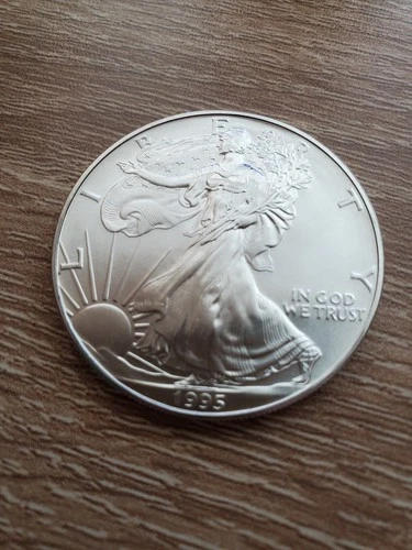 1995 American Silver Eagle Fine Silver Dollar Coin-Uncirculated Ungraded