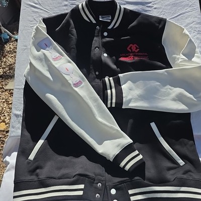 1977 Vantage Established Jacket Size XL Black And White Patches Arcacontinental
