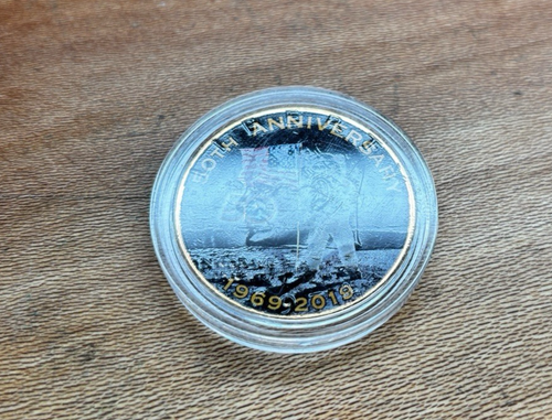 Moon Landing Eisenhower Dollar Gold Plated Capsule 50th Anniversary Coin In Case - Picture 2 of 5