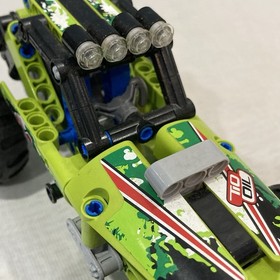 Lego Technic Desert Racer 42027 - Complete