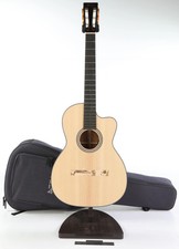 Martin 000C12-16E Acoustic-electric Nylon-string Guitar - Natural