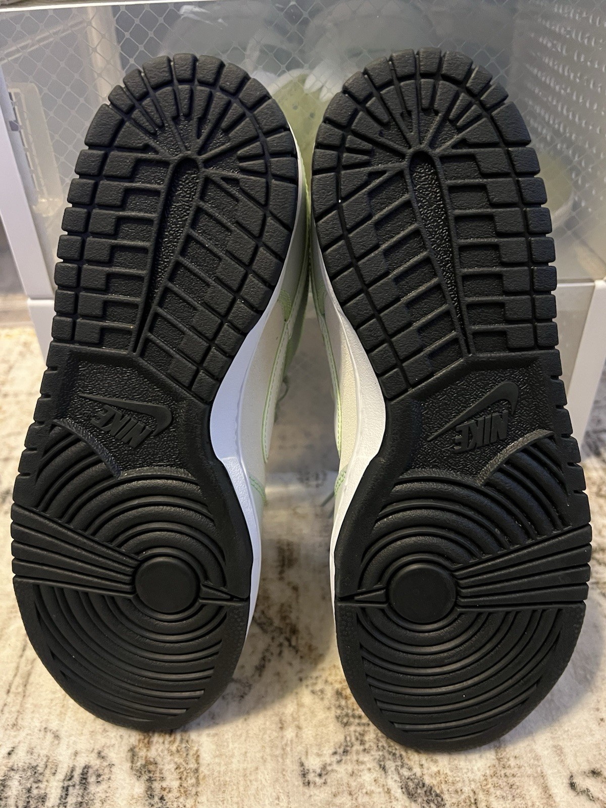 Nike Dunk Low University of Oregon PE (2023) DS Brand New Size 8 thumbnail 5