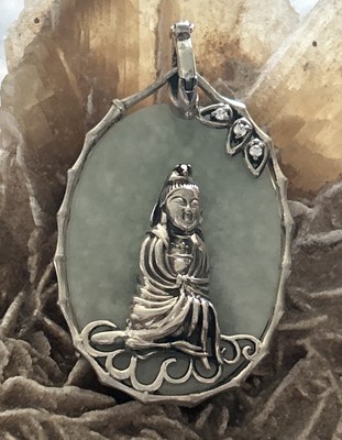 HSN Joy Sterlingsilber grüne Jade ethnisch asiatisch Sterlingsilber 2'' Anhänger 925