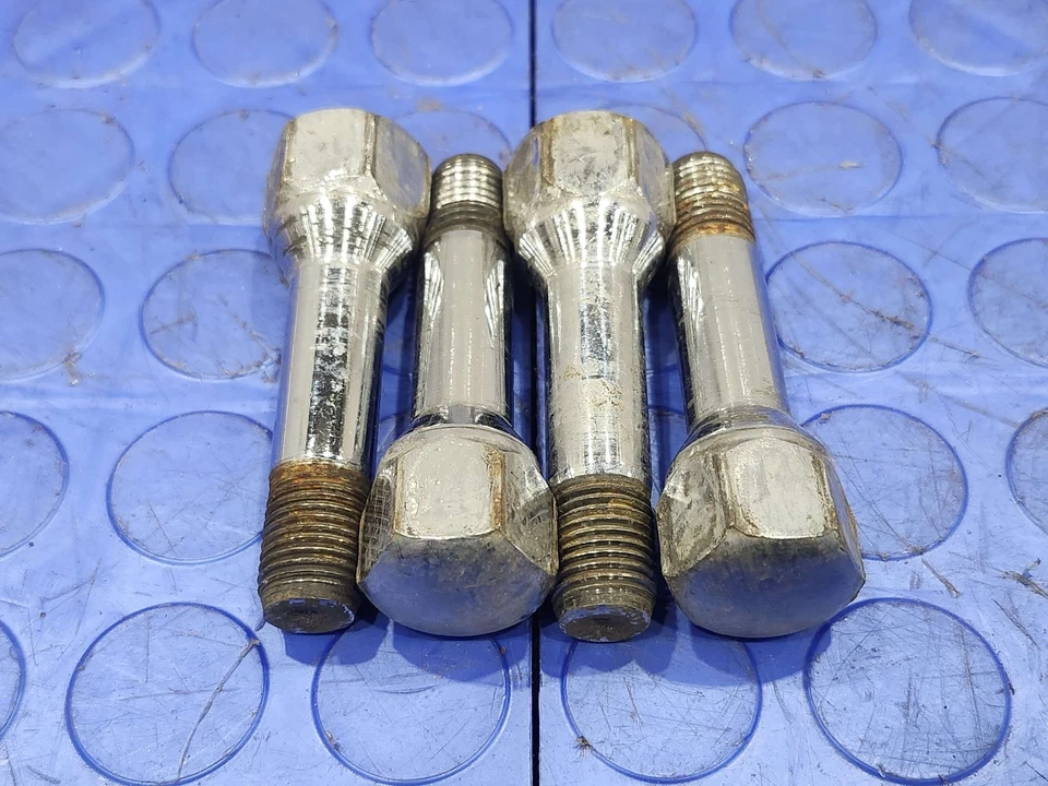 03-12 Maserati Quattroporte M139 Wheel Lug Bolts Chrome Set of Four OEM 803384 - Image 2 of 3