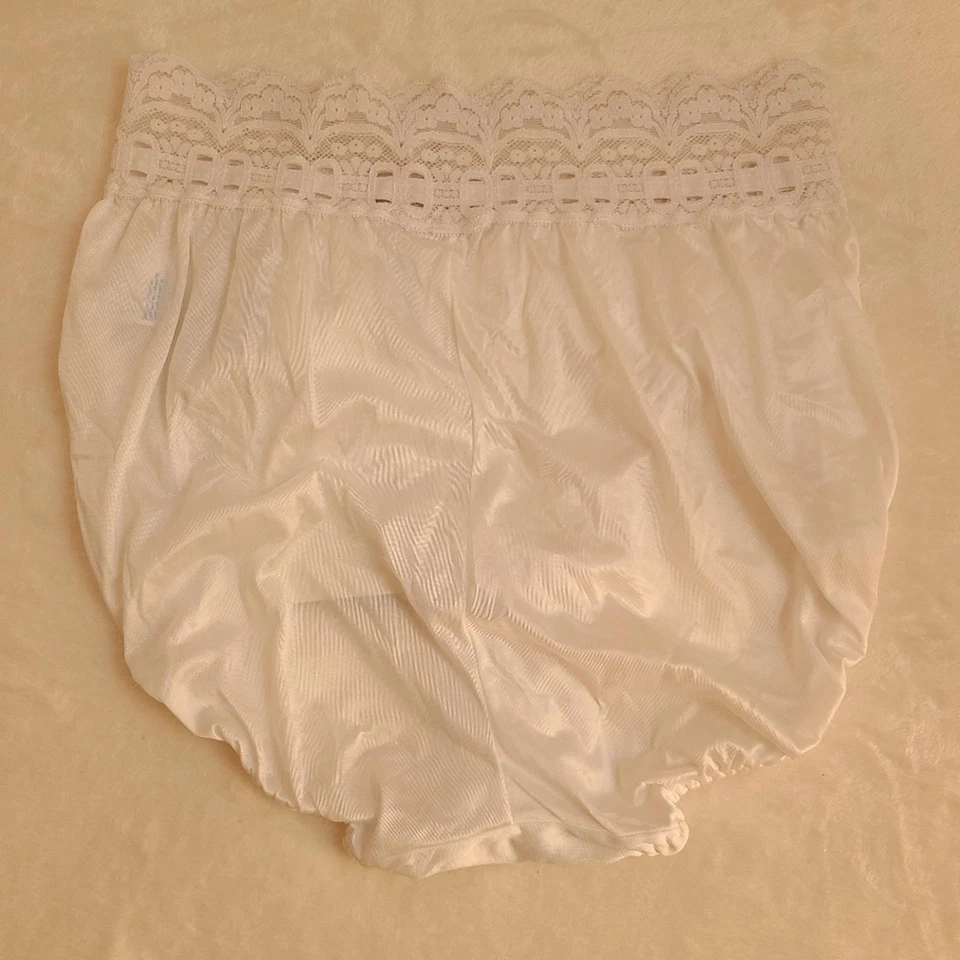 Nuevo De Colección Olga Secret Abrazo Nylon Sedoso Francés Calzoncillo Panty Talla Pequeña Blanco Foto 3 de 4