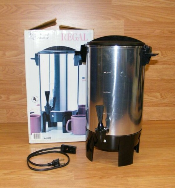 Regal 1030 Cup Electric Percolator Coffeemaker K7030 Chrome Metal for