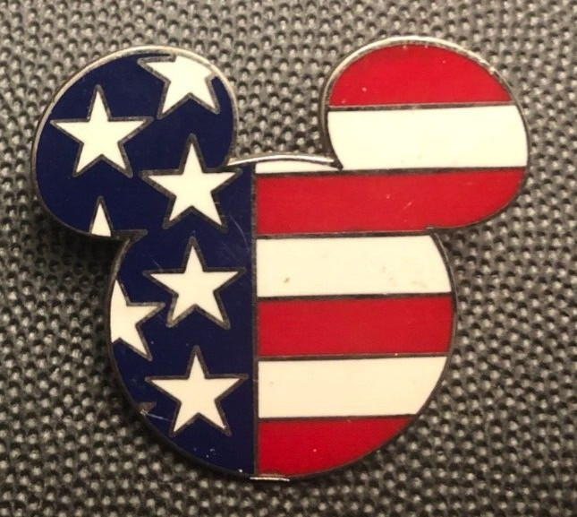 Disney pin 8447 American Flag Mickey Mouse icon stars stripes patriotic *4