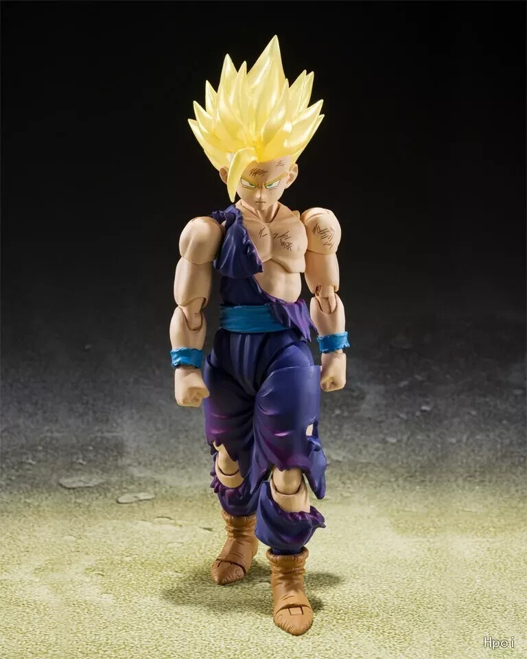 S.H.Figuarts 2023 SDCC Exclusive Dragon Ball Z Super Saiyan 2 Son