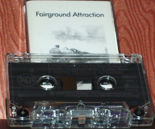 Fairground Attraction Ay Fond Kiss. CASSETTE ALBUM Folk Rock Skiffle Compilation - Picture 5 of 11