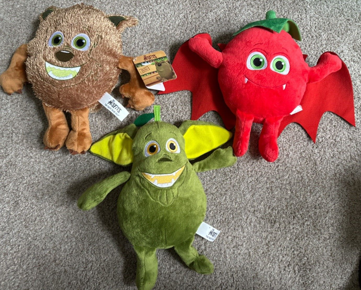 The Misfits Too Tasty to be Ugly Soft Plush Toy. Kiwi, pear