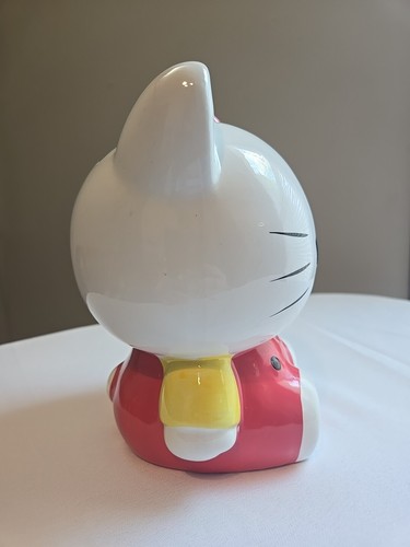 Hello Kitty Bank - Picture 6 of 10
