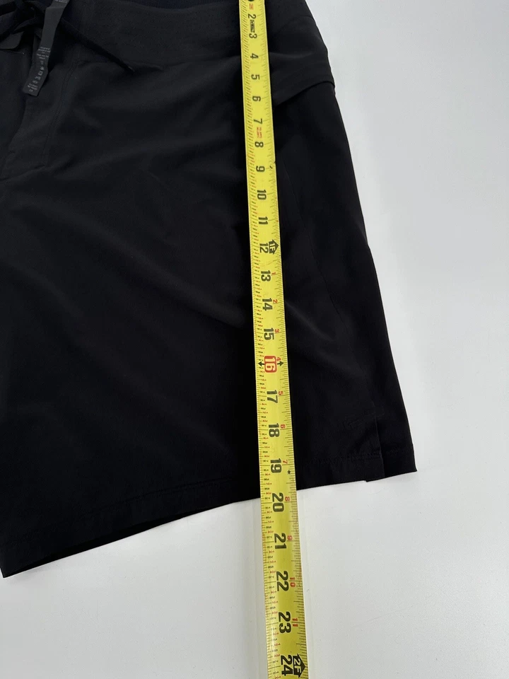 Pantalones Cortos de Gimnasio Lululemon Para Hombre con Cordones Negros Talla 38 Foto 4 de 4