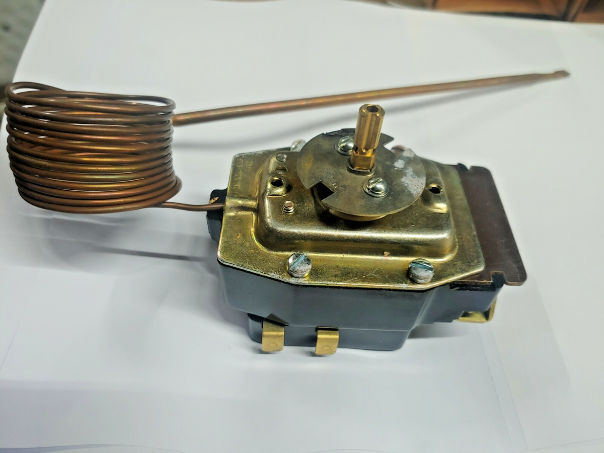ELECTROLUX FRIGIDAIRE OVEN RANGE THERMOSTAT ROBERT SHAW P-15942-66