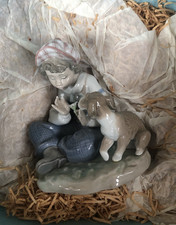 NEW Retired Lladro 5450  I Hope She Does , Boy Picking Petals off Daisy-NICE!!