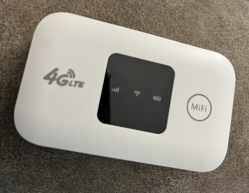 4G LTE MiFi Mobile Hotspot Router Wi-Fi Hotspot Modem, Carrier Unlocked, White